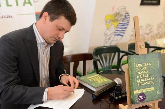 Ministrul Culturii, gafă "uriaşă": Hamlet, unul din cei mai mari scriitori