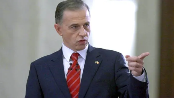 Mircea Geoană: Nu trebuie să mai punem "ticăloşi şi hoţi" în fruntea ţării!