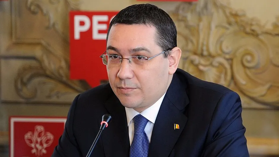 Ponta, o nouă dedublare: Cum răspunde la întrebarea jurnaliștilor pe tema pensiilor speciale