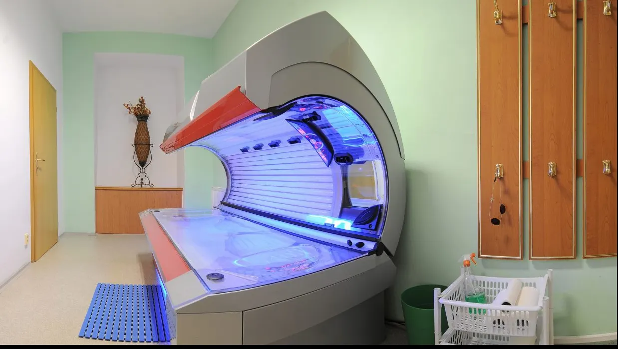 Lucruri mai puțin știute despre cancerul de piele. De ce este solarul cel mai nociv