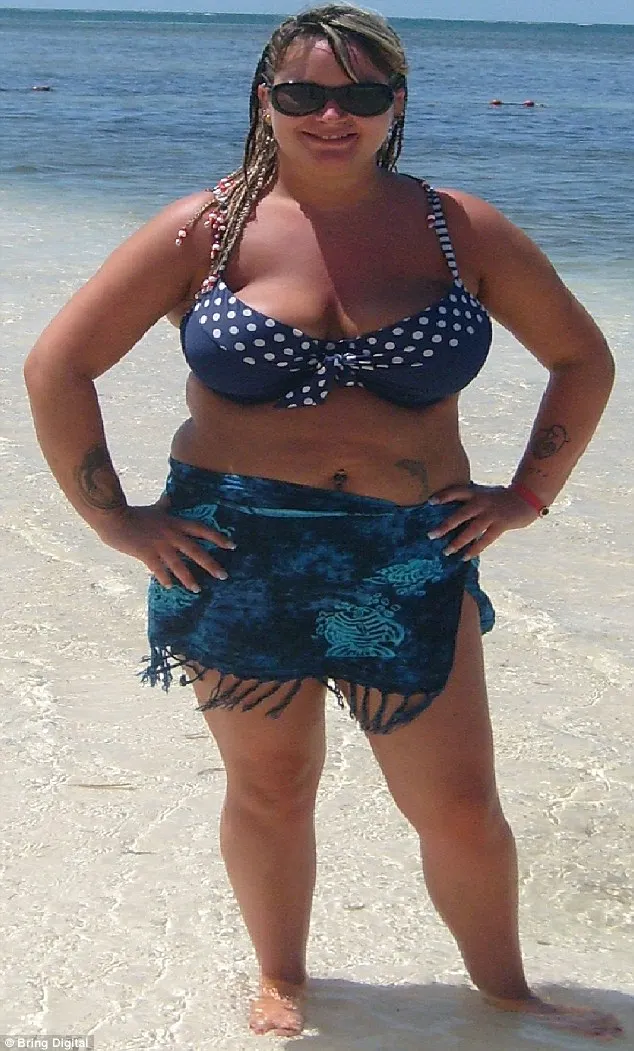FOTO. Suferea de obezitate, însă s-a ambiționat și a ajuns să fie perfectă în costum de baie