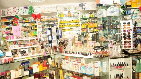 Sistemele video de informare intră în farmacii