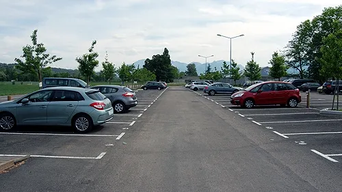Ce a descoperit un bărbat din Ploieşti în parcare. Totul s-a întâmplat în timp record