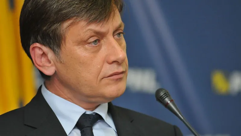 Antonescu, la aniversarea a 140 de ani a liberalilor: Probabil e ultima dată când mă adresez PNL