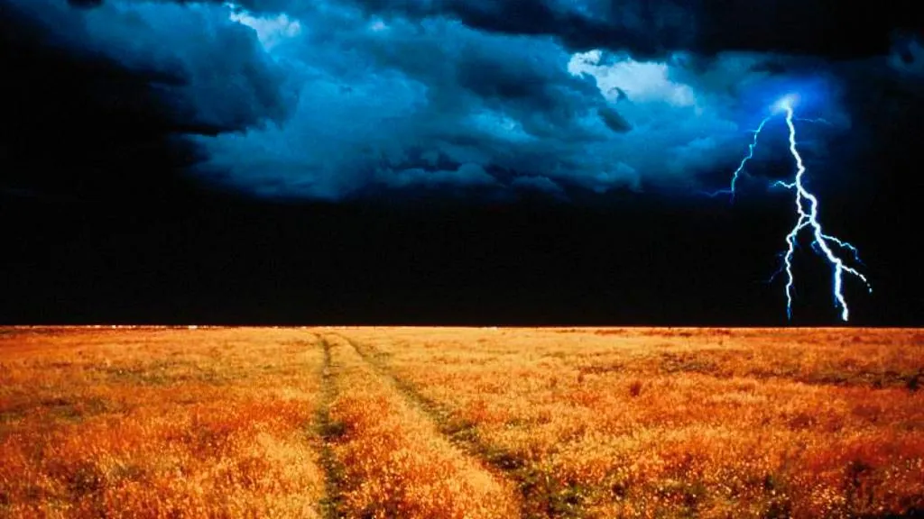 Avertizare meteo de vreme rea: Vin ploile, grindina și vijeliile. Ce zone sunt vizate