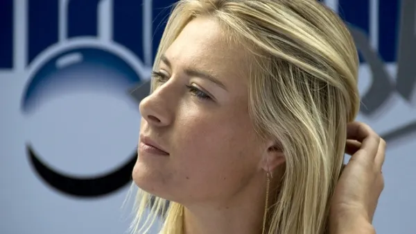 Maria Sharapova, reacţie arogantă după ce a fost depăşită de Simona Halep