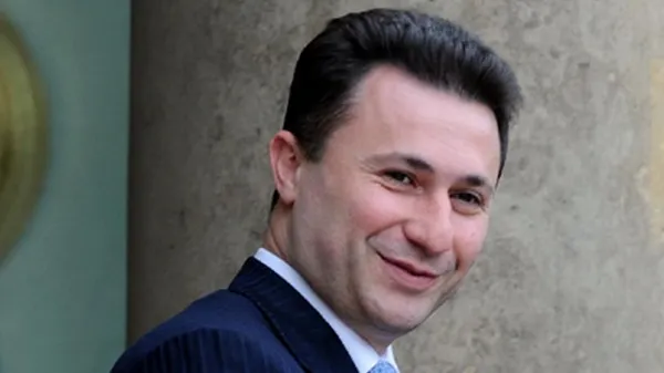 Avionul care îl transporta pe premierul macedonean Nikola Gruevski a efectuat o aterizare de urgenţă