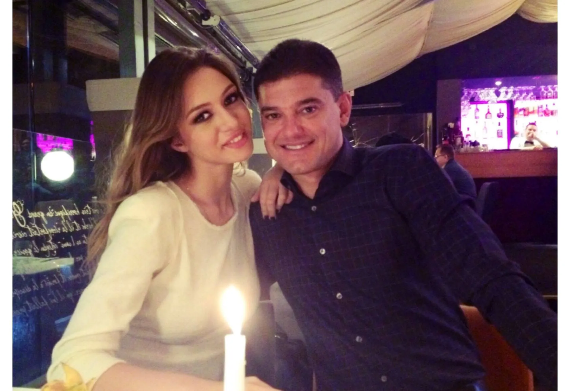 Cum arată iubita lui Cristi Boureanu în costum de baie! Tânăra de 18 ani a ieşit deja la plajă