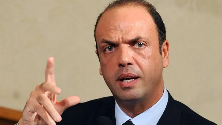 Ministru italian: Nicio țară nu se află la adăpost. Am ridicat nivelul de alertă în urma atentatelor