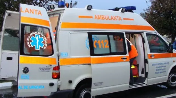 Biletul de adio al fetei de 9 ani care s-a aruncat de la etaj. Incredibil ce a scris