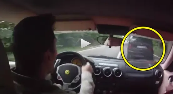 S-a crezut şofer de Formula 1. Ce a păţit un tânăr care a condus pentru prima dată un Ferrari