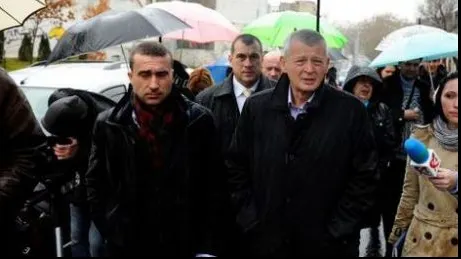 Consilierul lui Sorin Oprescu a recunoscut acuzaţiile şi a făcut două denunţuri la DNA