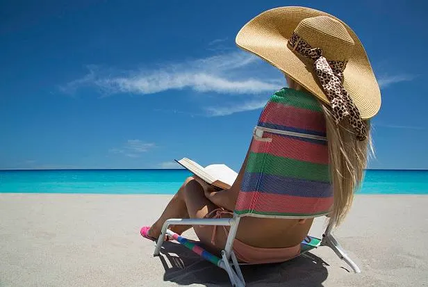 Vești bune pentru turiști: vacanțe mai ieftine cu 10% în această vară
