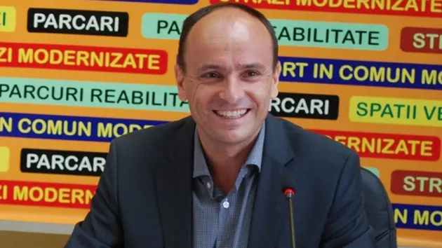 Demisie pe Facebook: A renunţat la funcţia de primar al Slatinei printr-un mesaj