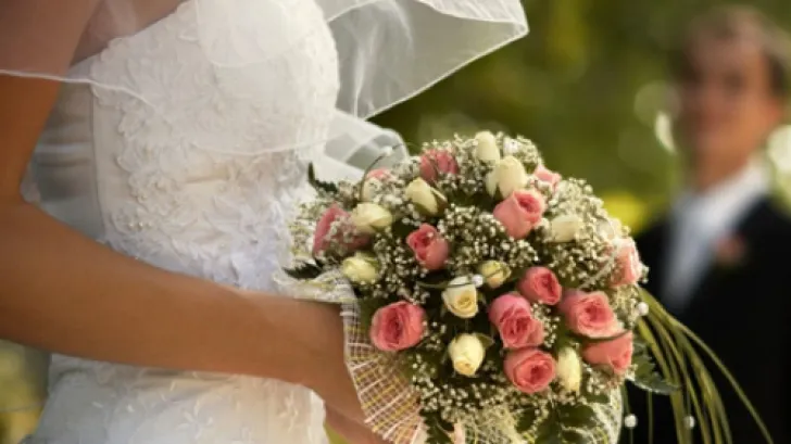 Despărţire în showbiz-ul românesc: o prezentatoare TV, părăsită de soţ la câteva luni după nuntă