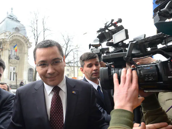 Ponta, cu trei luni în urmă: "Nu am cum să rămân premier dacă voi fi urmărit penal"