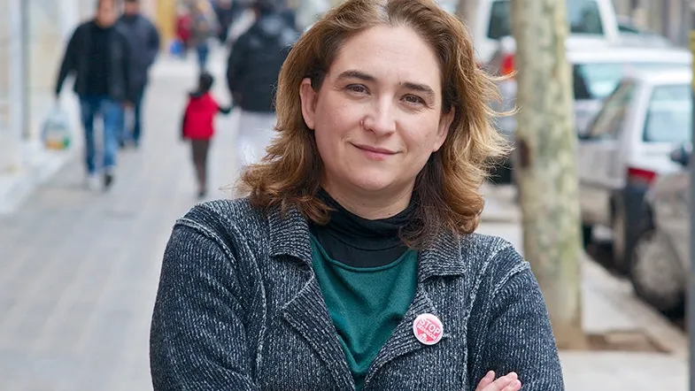 Primăriţa din Barcelona şi-a redus salariul, la scurt timp după ce a câştigat alegerile locale