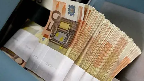 Violul din Vaslui. Detalii noi: părinţii violatorilor au vrut să împace victima cu o sacoşă cu bani