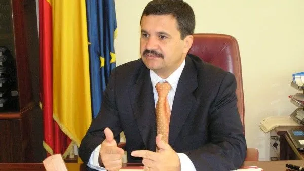 Președintele liberal CJ Arad, Nicolae Ioțcu, în fața instanței cu propunere de arestare preventivă
