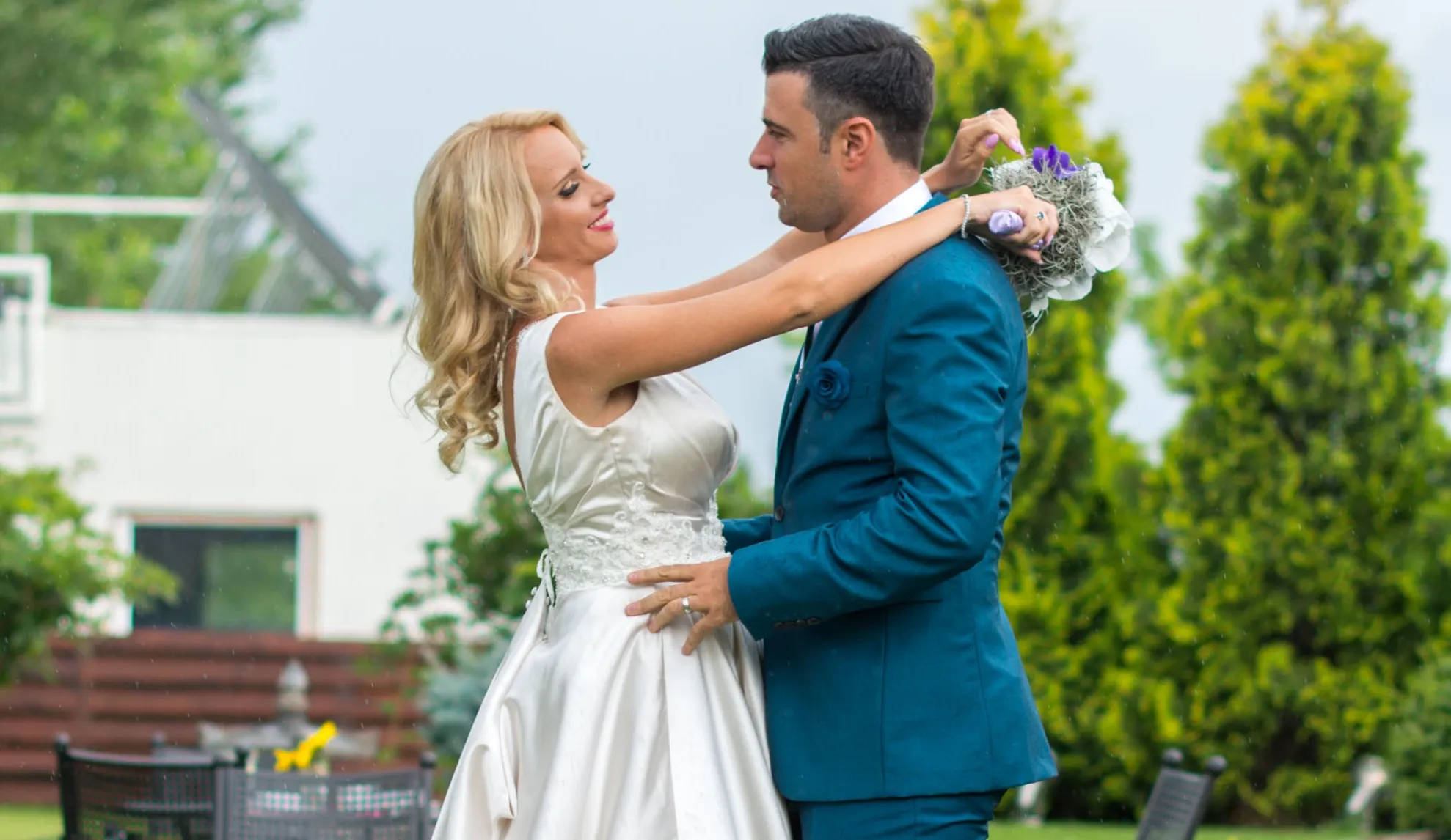 Primele poze de la nunta lui Cornel Ilie cu Eliza
