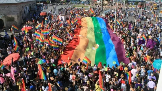 Gay Pride în Ierusalim: Șase participanți, răniți cu lovituri de cuțit