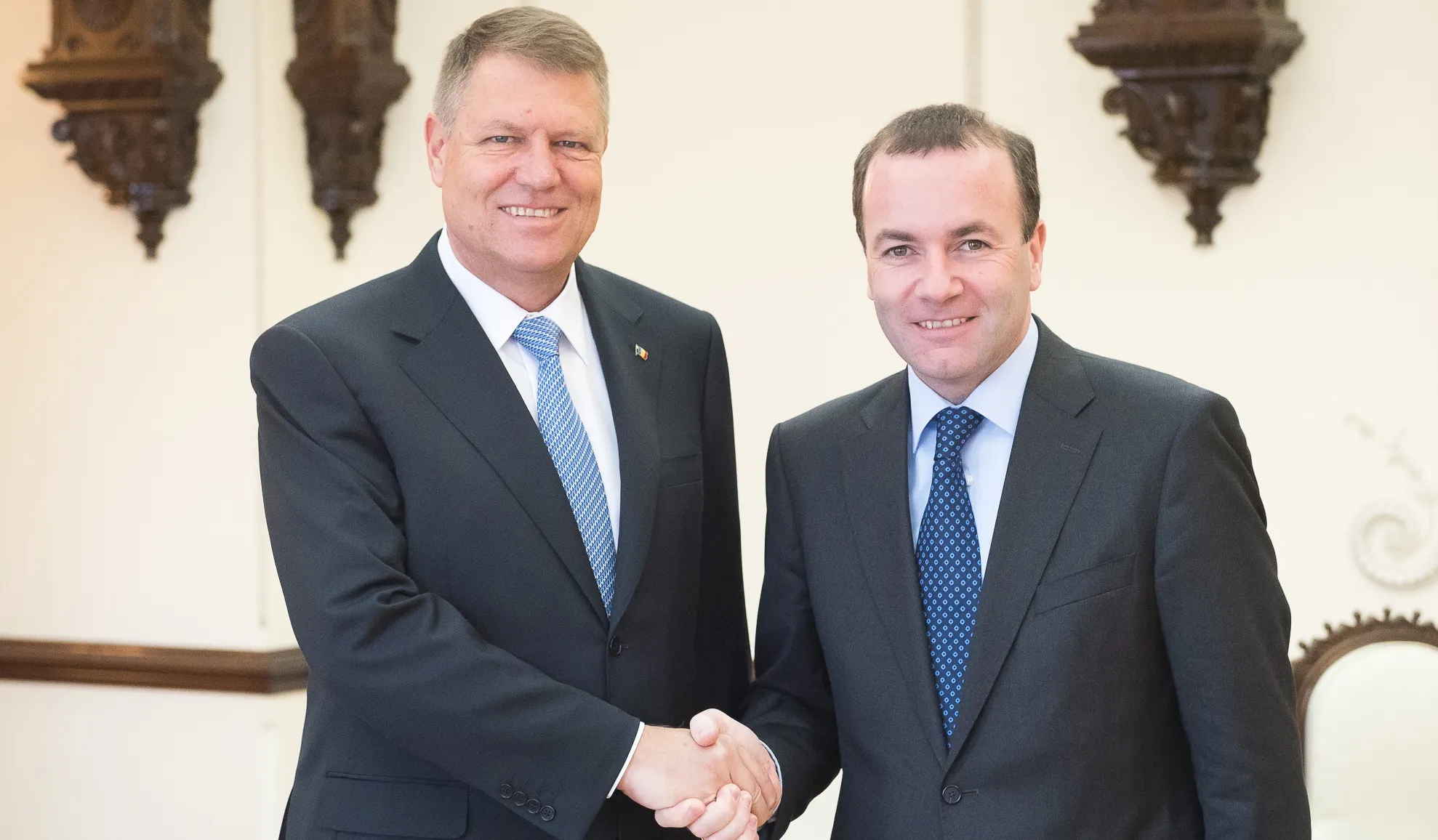 Iohannis cere sprijinul președintelui grupului PPE pentru aderarea României la Schengen