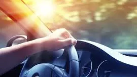 Cum să-ţi răcoreşti maşina în timpul verii. Trucuri utile