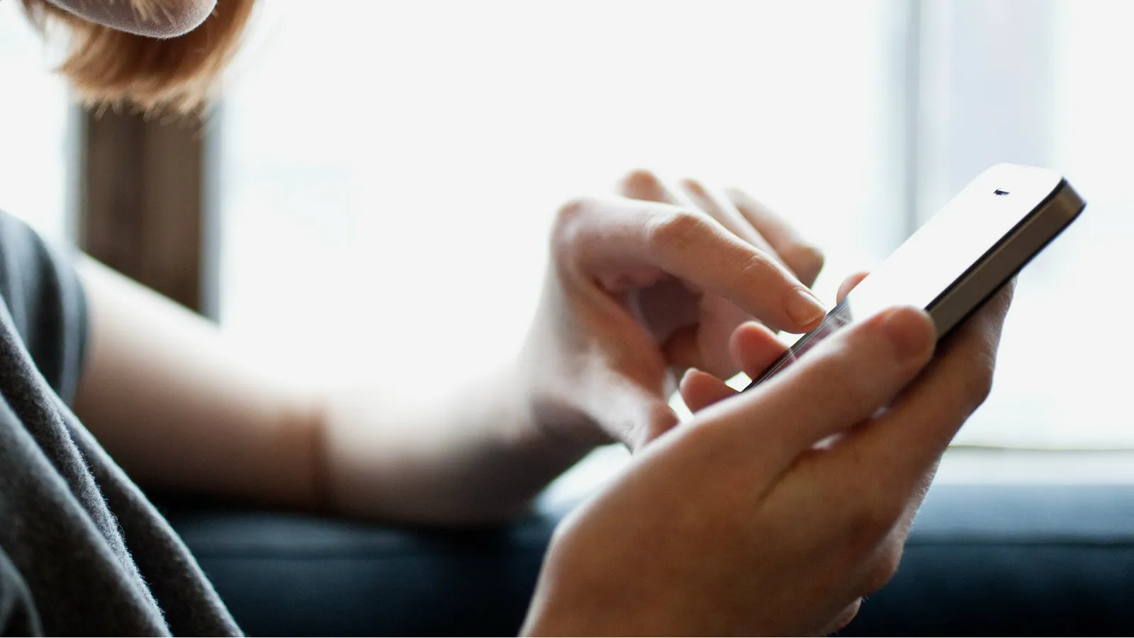 Realitatea despre internetul mobil din România: una zic operatorii telecom, alta fac!