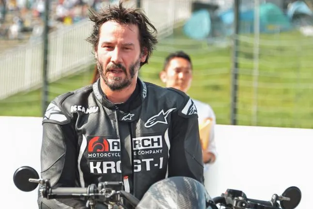 Celebrul Keanu Reeves renunță la actorie! Iată cu ce se ocupă acum vedeta din Matrix