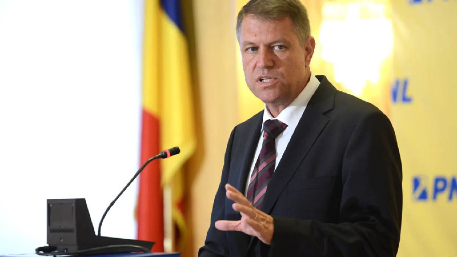 Legea pensiilor speciale pentru militari, promulgată de Iohannis 