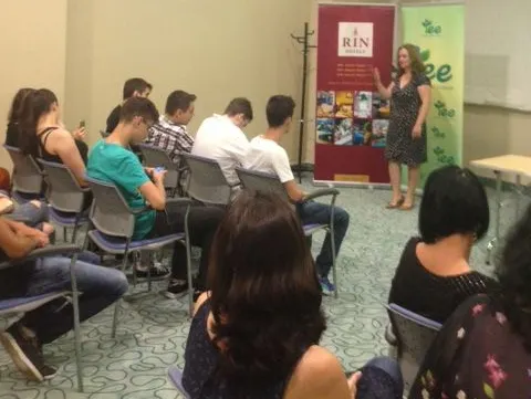 "Eco Academia" e școala care te învață cum să-ți construiești o lume mai bună