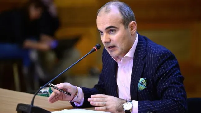 Rareș Bogdan: În ședința BPN al PSD, Ponta, Dragnea și Sârbu au fost amenințați direct cu pușcăria 