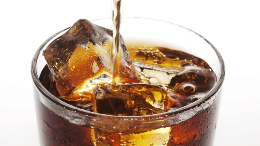 Nu vei mai consuma niciodată sucuri carbogazoase după ce vei citi asta