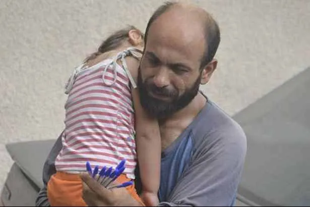 Adevărul din spatele acestei imagini te va înduioșa până la lacrimi