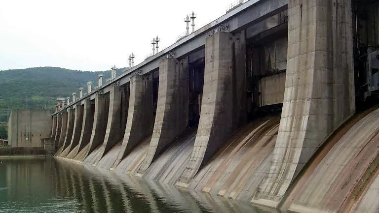Fost director la Hidroelectrica, trimis în judecată