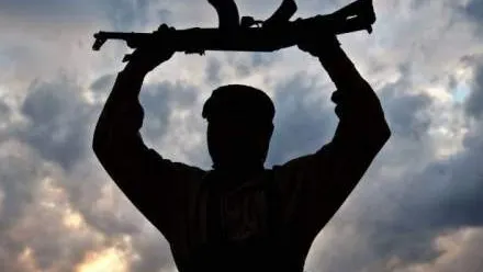 Jihadiștii din Egipt anunță decapitarea unui ostatic. Ar fi pentru prima dată când ucid un străin 