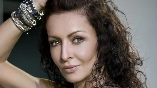 Toată lumea o ştie pe Mihaela Rădulescu, dar uite cum arată mama ei