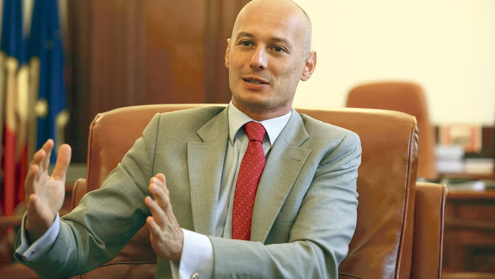 Olteanu, despre Codul Fiscal: Singura țară care riscă să meargă spre deficite mai mari este România