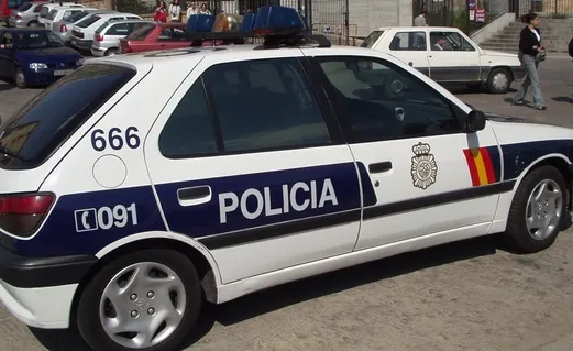 Un imigrant a murit în drum spre Spania. Autorităţile, în alertă: unde era ascuns bărbatul