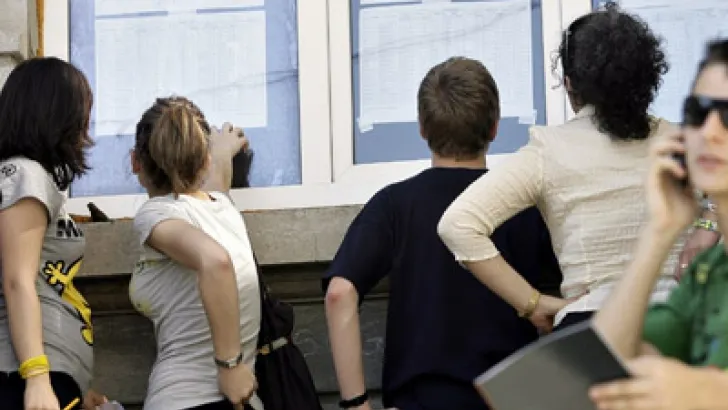 REZULTATE BAC 2015 EDU.RO sesiunea de toamnă. Află primul ce notă ai luat!