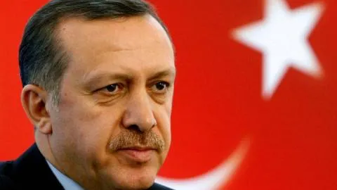 Erdogan, acuzat de organizarea unei lovituri de stat civile: "Nicio lege nu mai e respectată"