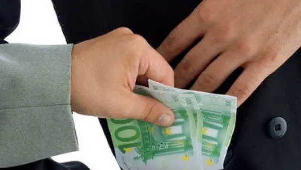Topul șpăgii pe sectoare! Cât "bacșiș" au dat bucureștenii, în funcție de zonă