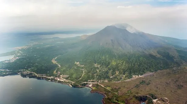 Japonia: Alertă crescută de erupție la un vulcan din apropierea unei centrale nucleare