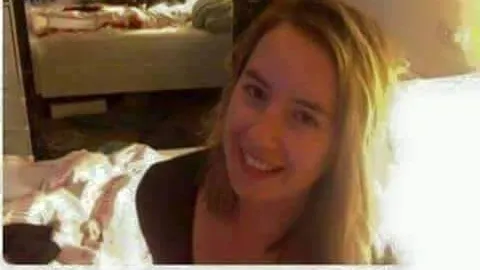 A ajuns la hotel cu amantul şi s-a gândit să îi trimită o poză soţului. Ce a urmat e incredibil