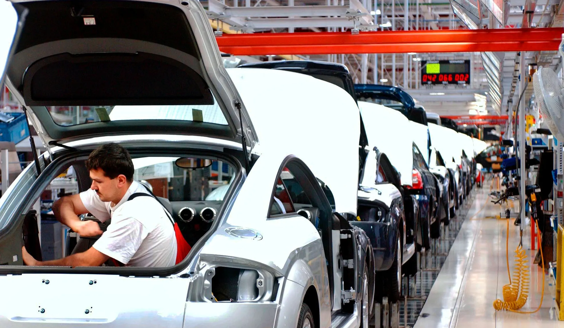Scandalul Volkswagen lovește în plin economia Ungariei