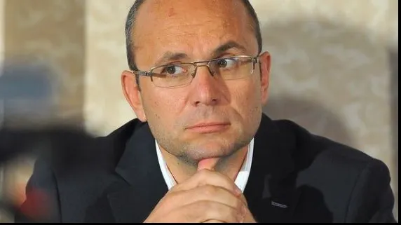 Cozmin Gușă: Gabriel Oprea nu-l mai susține pe Victor Ponta. Moțiunea de cenzură nu trece