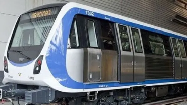 Pericol pentru pasagerii de la metrou. Trenurile CAF cumpărate de Metrorex au probleme tehnice