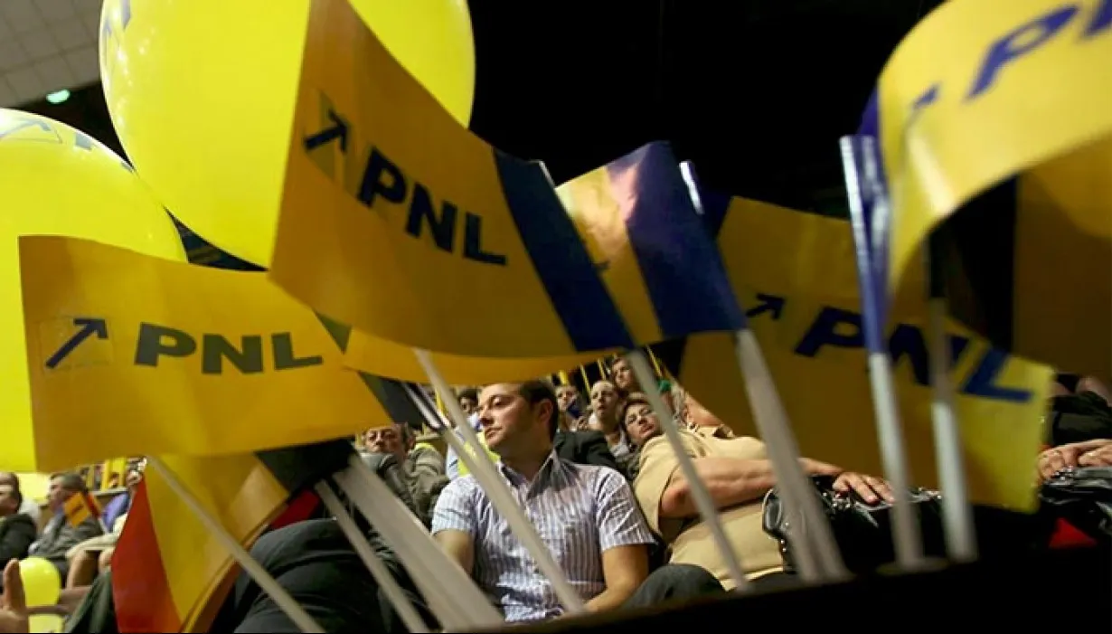 PNL a votat Criteriile de integritate. Bolojan, secretar unic. Predoiu, şef interimar PNL Bucureşti