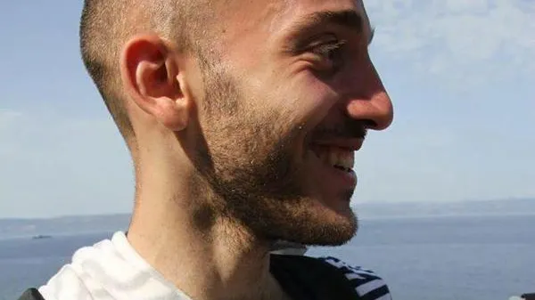 Gestul care a stârnit valuri de emoţie. Ce a luat cu el în Europa un refugiat din Siria