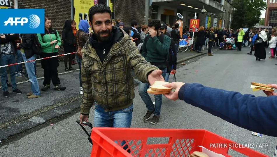 SUA îndeamnă Europa să verifice fiecare refugiat. Ce presupune procedura